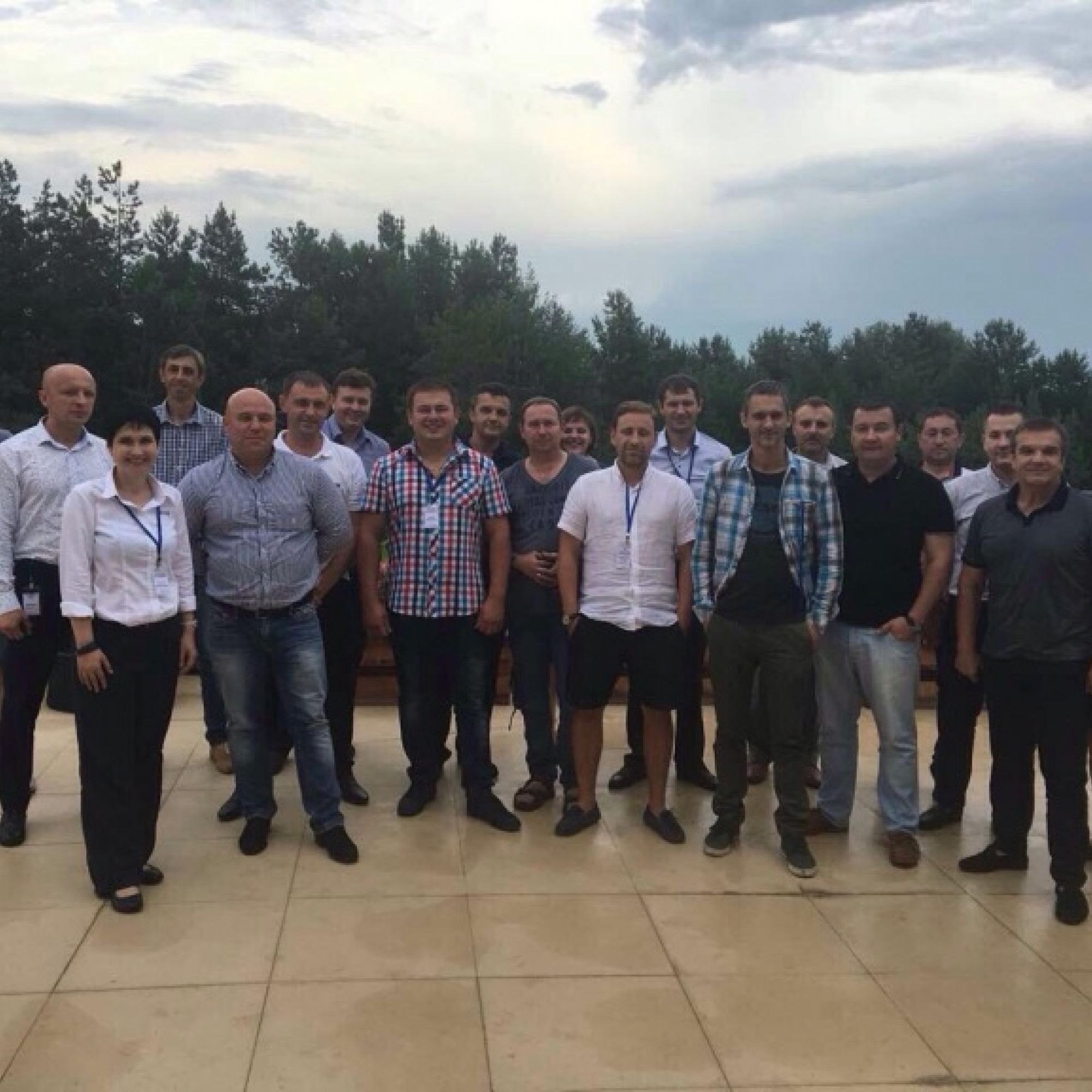 Представництво ExxonMobil в Україні провело щорічний круглий стіл для всіх партнерів Mobil 1 Center