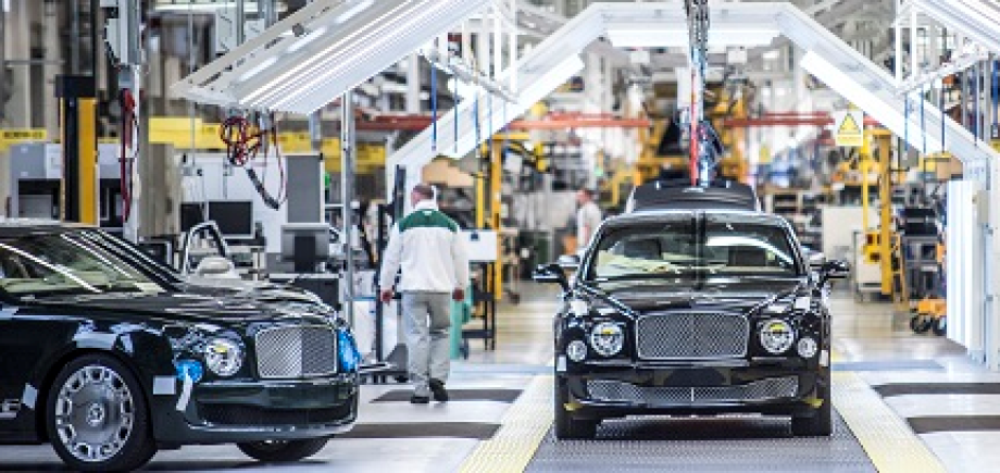 Партнерство Mobil 1 ™ і Bentley в області автоспорту