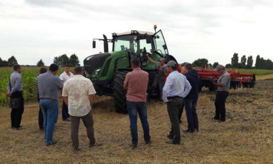 Демонстрація техніки