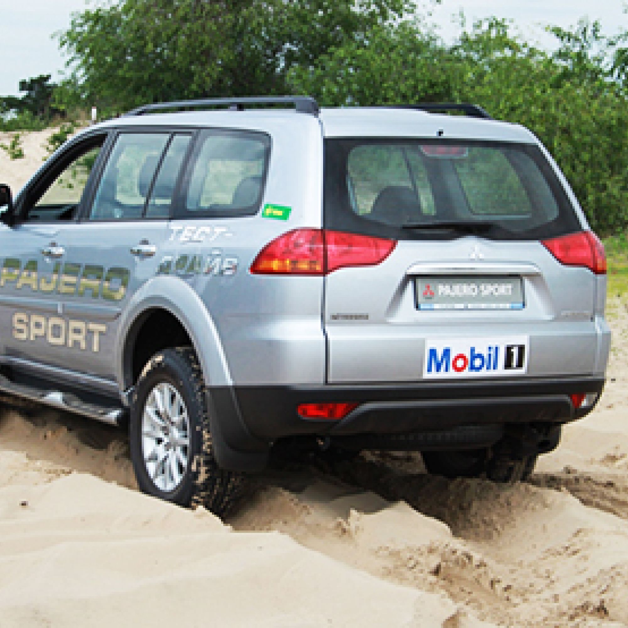 «НІКО Трейдінг» – технічний партнер виїзного тест-драйву позашляхової лінійки Mitsubishi Motors