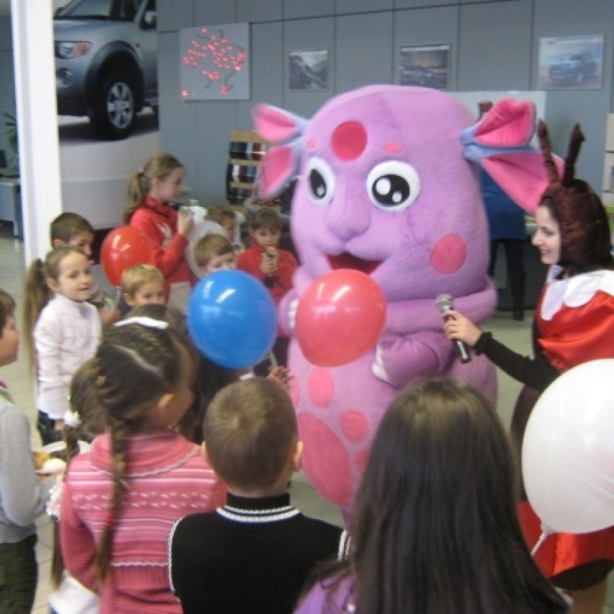 Компанії «НІКО-Захід» та «Захід Моторс» запрошують на казкове свято до дня Святого Миколая!